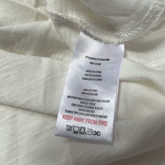 Rae Dunn Rainbow Pride Shirt with Tie Dye Scrunchie NWT Size M - Picture 11 of 11